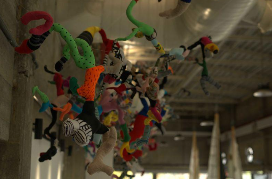 גלגולים.זר.טוטם | יעל יערי